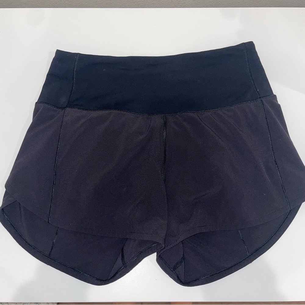 Speed Up High-Rise Shorts